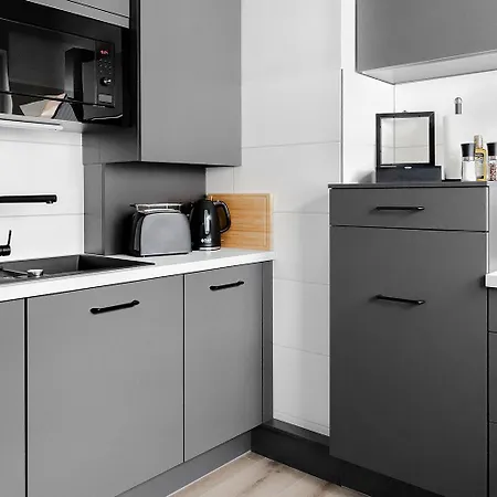 Premium - Kueche - Komfort - Zentral Lägenhet